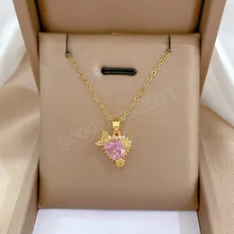 Europeiska och amerikanska modehjärta rosa kristallfjäril och blomma hänge halsband för kvinnor charm bankett party smycken