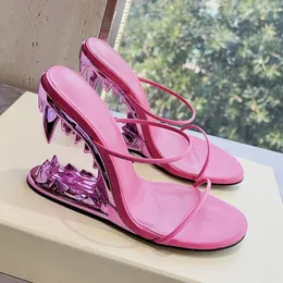 Flip Flop Bayan Sandalet Beast Yüksek Topuk Sandalet Topuklu Seksi moda Lüks Tasarımcı Parti Ayakkabı
