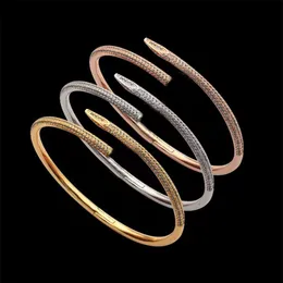 Mode Manchet Armband Voor MannenVrouw Luxe Volledige Diamond Nail Armband 3 Kleur Rvs Klassieke Merk Designer Sieraden Gift248S