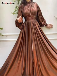 여성용 하이 허리 맥시 드레스 새로운 패션 긴 슬리브 스탠드 고리 고리 빈티지 우아한 스플릿 블랙 드레스
