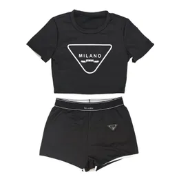 Women Tracksuits Designer Two Piece Set Letter Print Bare Navel Sexig kort ärm T-shirt Shorts Casual Sports Round Neck Outfits Solid Jogging Suit