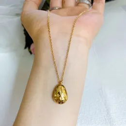 18k Luis Gold Gifts Neckts Designer Designer Brand Necklace Collana Gioielli Natale Gioielli Stile Giovano Regola Boutique Boutique Womns Long Chain Wholesale all'ingrosso