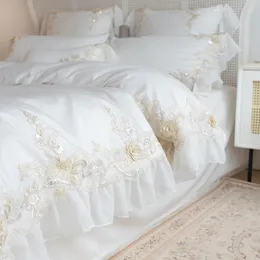 Bedding Sets White Lace Embroidery Set Korean Style Princess Wedding Bedclothes Solid Color Duvet Cover Bed Sheet Pillowcases Cotton