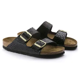 Sandaler män kvinnor glider skjutreglage plattform tofflor sandales mjuka mulor trösklar skor utomhus inomhus pantoufle flip flop kausalskor 00401143