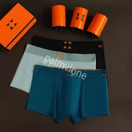 Mutande da uomo Boxer Designer Intimo da uomo Tinta unita Intimo da uomo sexy traspirante Boxer di marca Abbigliamento comodo Tre pezzi in una scatola sono orli opzionali