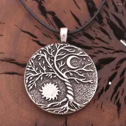 Anhänger Halsketten Nordic Vintage Baum des Lebens Halskette für Männer Wicca Yin Yang Sonne und Mond Anhänger Viking Amulett Schmuck Geschenk Drop