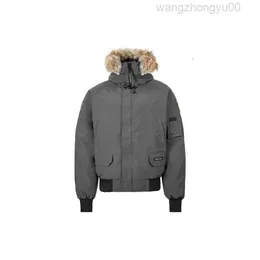 2023 Designer Men's Down Parkas Canada Designer Winter Jacket Slim Fiting Mens and Womens dragkedja Plush Hat Fashion Goose Down Warm For Par 7WYG