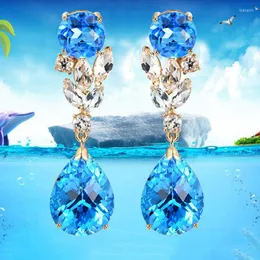 Kolczyki Dangle Luksus Trendy Blue Water Drop Cyrcon For Women Shine Cz Stone Inkoning Karujące kolczyki