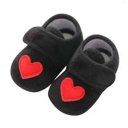 First Walkers Baby Shoes Boys and Girls Walking Moving Frasnable Boy Shoe Toddler Size 9