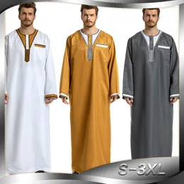 Abbigliamento etnico Costume arabo mediorientale Girocollo da uomo Personalità Splice Manica lunga Abito nazionale musulmano