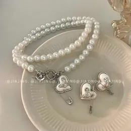 Desginer Viviene Westwoods Advanced Empress Dowager Saturn Paper Clip Pearl Necklace Exclace Exclistories Light Luxury Type Figuredired Small and Popular