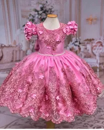 Luxury Pink Ball Gown Flower Girl Dresse Beads Kids Födelsedagstävlingsklänningar med Bow Children Smittbarn Baby Wedding Gästklänningar