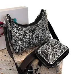 デザイナーバッグクラシックエディション高級デザイナークロスボディバッグイタリアブランド豪華なダイヤモンドの女性ショルダーバッグハンドバッグ有名なトライアングルサイン高品質の女性バッグ