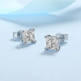 Stud Princess Cut 2CT Diamond Test passerade Rhodium Plated 925 Silver D Color Studörhängen Smycken Par Gift 230410