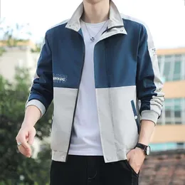 Arc-Spring och Autumn Season Coat Men's 2023 New Men's Standing Neck Jacket Korean version Trendfärgad laddning Pälsavfall Cousing Coat