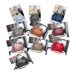 Ladies Classic Designer Bag Unisex Solid Color Handväskor Portable stor kapacitet Tygväska Högkvalitativ Retro Crossbody Väskor 10 färger att välja mellan gratis frakt