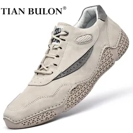 Scarpe casual da uomo fatte a mano Scarpe da ginnastica di moda in pelle da uomo di marca di lusso Masculino Mocassino Scarpe da passeggio traspiranti Plus Size 46