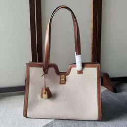 حقيبة Crossbody حقيبة حقيبة مصممة للسيدات الكلاسيكية العلامة التجارية عالي الجودة الموضة الرائعة من الجلد المصنوع يدويا حقيبة يد متقدمة سعة كبيرة متينة حقيبة تحمل حقيبة حقيبة