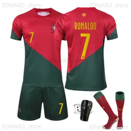 Tracksuits voor heren 22-23 Wereldbeker Correcte versie Portugal Home 7 C Ronaldo New Sox Children's Adult Football Jersey Set T230411