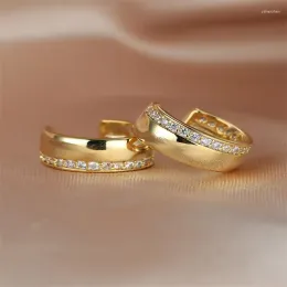 Серьги-гвоздики изысканного золотого цвета, корейский темперамент, ретро C-образная инкрустация цирконом для женщин, трендовые свадебные ювелирные изделия, подарки