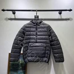 NeilBarrett Jaqueta de inverno Jaqueta feminina de penas de ganso com capuz Chaude Down Jaqueta quente Parka Casaco masculino jaquetas de bolso múltiplo Giubbotto Donna