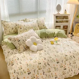 Ensembles de literie Imprimé floral hiver chaud reine ensemble de literie peluche chaleur simple Double housse de couette ensemble avec draps floqué King Size ensembles de literie 231110