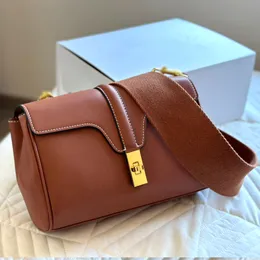 Mode-Designer-Tasche Der Modetrend ist auf der ganzen Welt beliebt. Vier Jahreszeiten können alle verwendet werden. Die Umhängetasche in der Größe 24X14 mit Faltbox