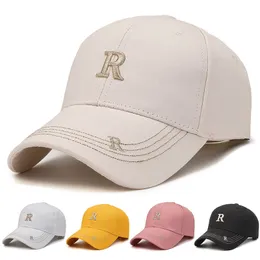 İlkbahar ve Sonbahar Yeni Tasarımcı Beyzbol Şapkası Korece Basitleştirilmiş R Standart Ördek Dil Şapkası Erkek Beyzbol Şapkası Açık Hava Spor Güneş Koruyucu Şapka Moda Mektubu Kapalı Beyaz R