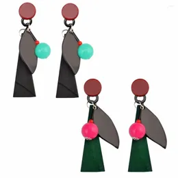 Brincos de Moda Ideal da moda Green Rose Ball Drop para mulheres longas Charme de couro preto Longo Brincho de folhas Jóias de festa
