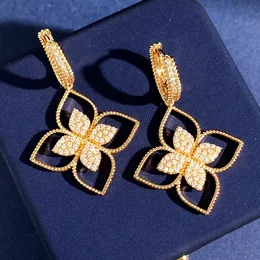 Roberto Coin Earrings Natural Shell Gemstone Gold Plated 여성 T0P 품질 공식 복제품 브랜드 디자이너 절묘한 선물 005를위한 18K 디자이너