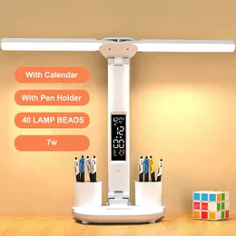 Skrivbordslampor LED -skrivbordslampa multifunktionsbordslampa med kalender USB Touch Night Light med pennhållare för sovrumsläsningslampa de chevet p230412