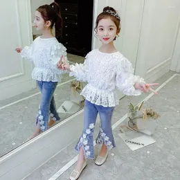 Kläder set flickor set teen school våren vit spets 3d blommor topp flare jeans barn elegant träning för 6 8 10 12 13 år