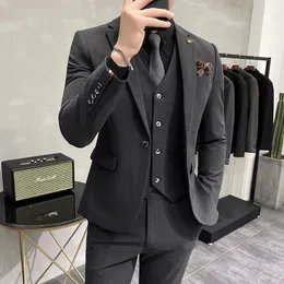 Męskie garnitury Blazers kamizelki kamizelki Highend Butique moda stała kolor Casual Business Suit 3 -Scech Set Groom Suknia ślubna 231110