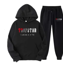 Мужские спортивные костюмы FW Trapstar Мужчины Женщины Спортивный костюм Брендовая уличная одежда с принтом Спортивная одежда Теплый комплект из двух предметов Брюки с капюшоном Беговой блейзер с капюшоном df45