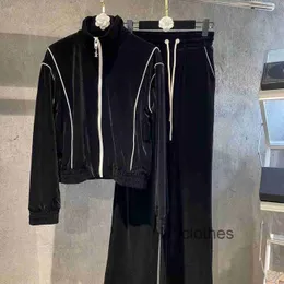 Women's Two Piece Pants Designer women's sportswear long-sleeved jacket women's zipper velvet street casual wear fashion women's two-piece suit