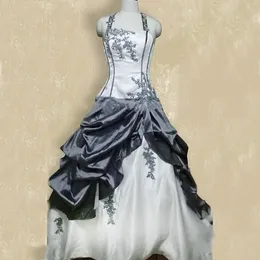 2024 عتيقة Ruched A Line Wedding Dresses White and Gray Satin Victorian Gothic Bridal Downs Embroidery Helder Halter Open Back Long Bride Bride Made Made