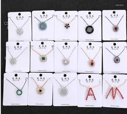 Ketten Schmuck Acryl Mode Buchstaben eingelegt Zirkon Damen frische einfache Halskette gemischt Großhandel