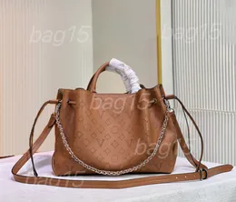 TOP 2023 Designer bag womens bella tote bag luxury Bella handbags Flight Mode shoulder bags Top-quality leather Perforated flower letter crossbody ladies fashion