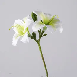 Simulering Flower Lily Nordeuropeisk Silk Flower Wedding Decoration Hem vardagsrum mjuka dekorationer falska blommor