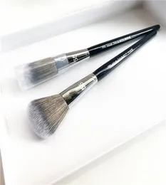 Pro Airbrush 55 Foundation Makeup Brush正確にPowderBronzer Foundation Sweep Cosmetics Tool1362321