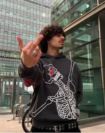 Kvinnors huvtröjor Slå på Dark Skeleton Printe Sweatshirts Retro Y2K Star Hiphop broderad Cross Hoodie Zip Up Vintage Punk Loose Man