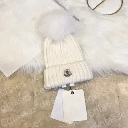 Luxury Designer Bucket Hat Monckler Beanie Cap Men and Women Fashion Design Knit Hatts Fall Woolen Cap Letter Jacquard Unisex Warm