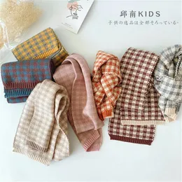 Lenços envolve estilo coreano inverno bebê crianças de malha dupla face xadrez neckerchief meninos e meninas macio grosso lenços quentes all-match 231113