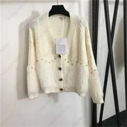 Tasarımcı hırka kazakları kadın polar polar örgü rhinestone çiçek süslemesi klasik düğme v yaka uzun kollu yün sweater kadın giyim