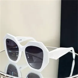 16W Tortoise Shell Geometric Solglasögon för kvinnor Havanna/Brown Gradient Lens Sunnies Designers Solglasögon Sonnenbrille Sun Shades UV400 Eyewear Wth Box