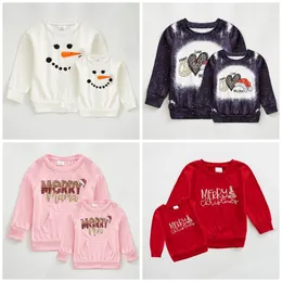 Dopasowanie rodzinnych stroje Girlymax Winter Wesołych Świąt Baby dziewczyny mama Me Leopard Santa Snowman Boutique Bleached T-shirts Ubranie dla dzieci z długim rękawem 230412