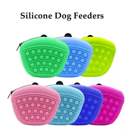 New Silicone Dog Feeders Pet Dog Snack Bags Portable Dog Training Waist Bag Outdoor Food Storage Pouch Food Reward Waist Bags