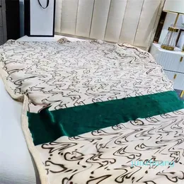 Дизайнерское классическое бежевое одеяло с буквами, фланелевое одеяло, офисное одеяло для сна, утолщенное одеяло для отдыха и путешествий, 150*200 см