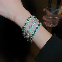 Herzförmiges Armband MOXI-Schmuck mit mikroeingelegtem Zirkon-Volldiamant-Damenarmband, luxuriöses Live-Übertragung böhmisches Farbschatzarmband 231015