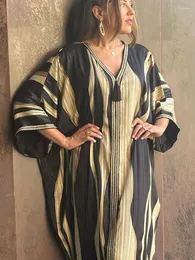 Vêtements ethniques Fil d'or Dubaï Abaya Jalabiya pour femmes Gland Lâche Marocain Caftan Musulman Arabe Saoudien Kaftan Robe Longue Robe
